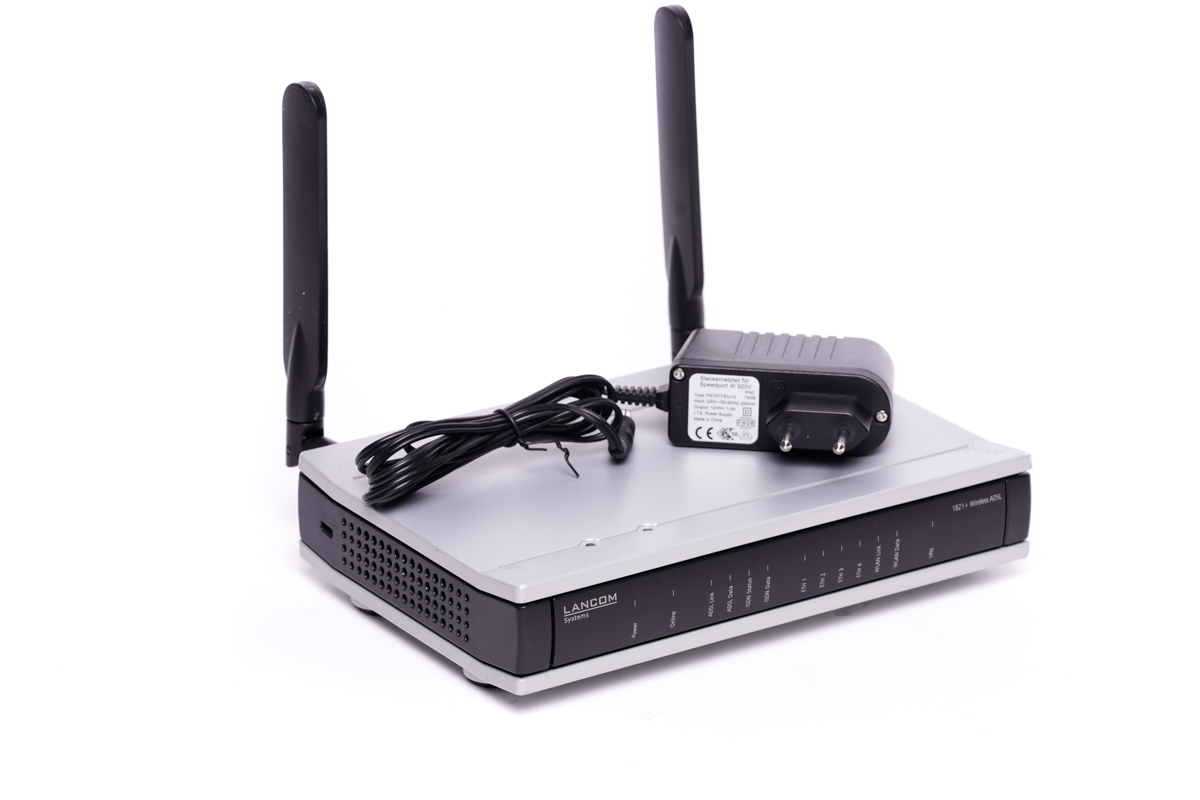 LANCOM SYSTEMS 1821+ Wireless Router/Switch (LS61371) - brauer.bio | IT ...